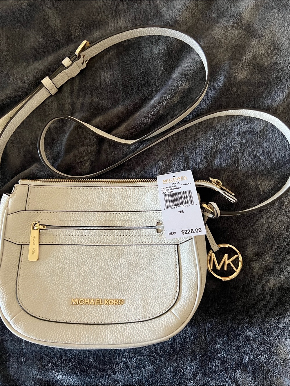 NWT MICHAEL KORS, Julia, Leather Crossbody Bag with Gold Hardware